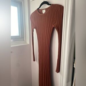 H & M Rust Slinky Dress